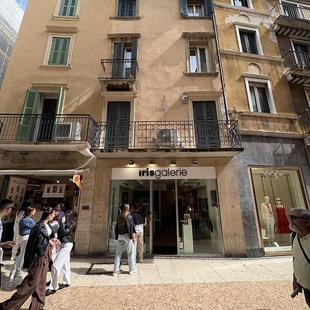 Juliet Deluxe Apartment Verona Eksteriør billede
